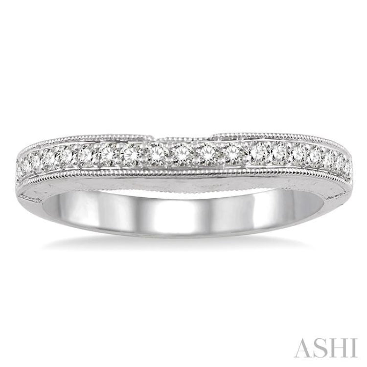 1/4 Ctw Diamond Wedding Band in 14K White Gold