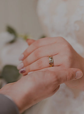 ENGAGEMENT-RINGS