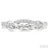 1/2 Ctw Twisted Round Cut Diamond Eternity Wedding Band in 14K White Gold