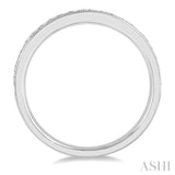 1/4 Ctw Round Cut Diamond Wedding Band in 14K White Gold