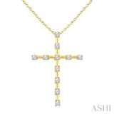 1/4 Ctw Round Cut Diamond Cross Pendant With Chain in 10K Yellow Gold