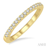 1/8 Ctw Round Cut Diamond Wedding Band in 14K Yellow Gold