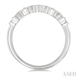 1/4 Ctw Clover Motif Round Cut Diamond Fashion Ring in 14K White Gold