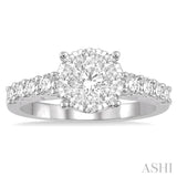 Lovebright Essential Diamond Engagement Ring