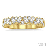 5/8 Ctw Zigzag Baguette and Round Cut Diamond Band in 14K Yellow Gold