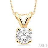 Round Cut Solitaire Diamond Pendant in 14K Yellow Gold with Chain