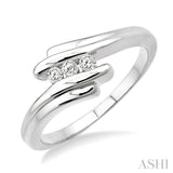 1/10 Ctw Round Cut Diamond Ring in Sterling Silver
